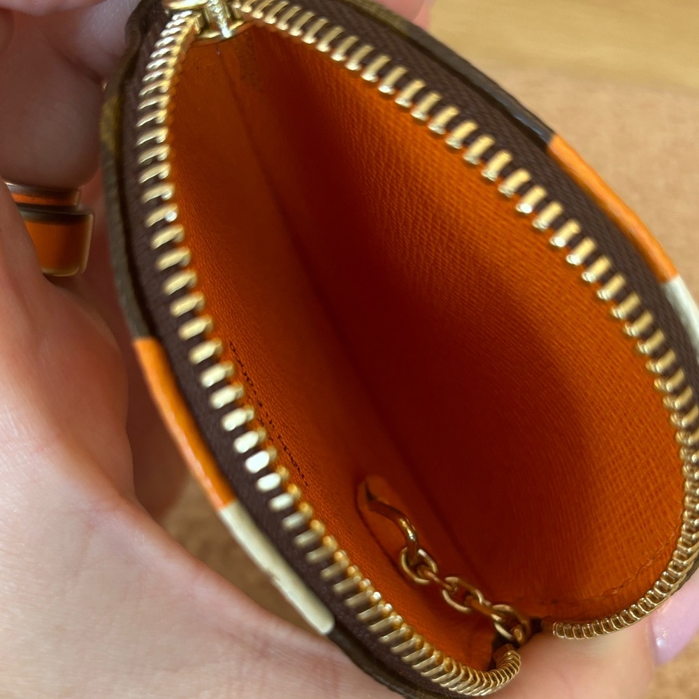 Louis Vuitton Groom Monogram Round Coin Pouch with Orange & Cream Stripes - Picture 8 of 9